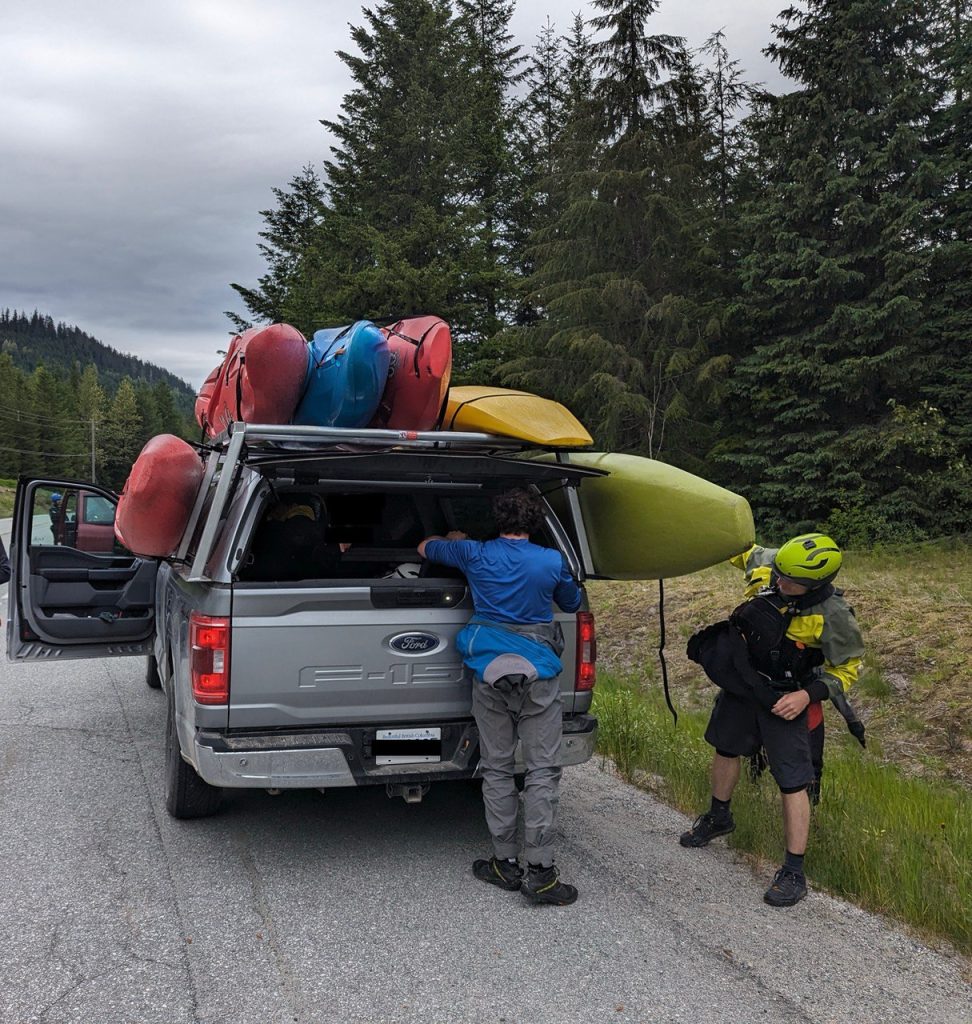 A Complete Guide to Choosing the Perfect Rooftop Tent with Ridge Rack
